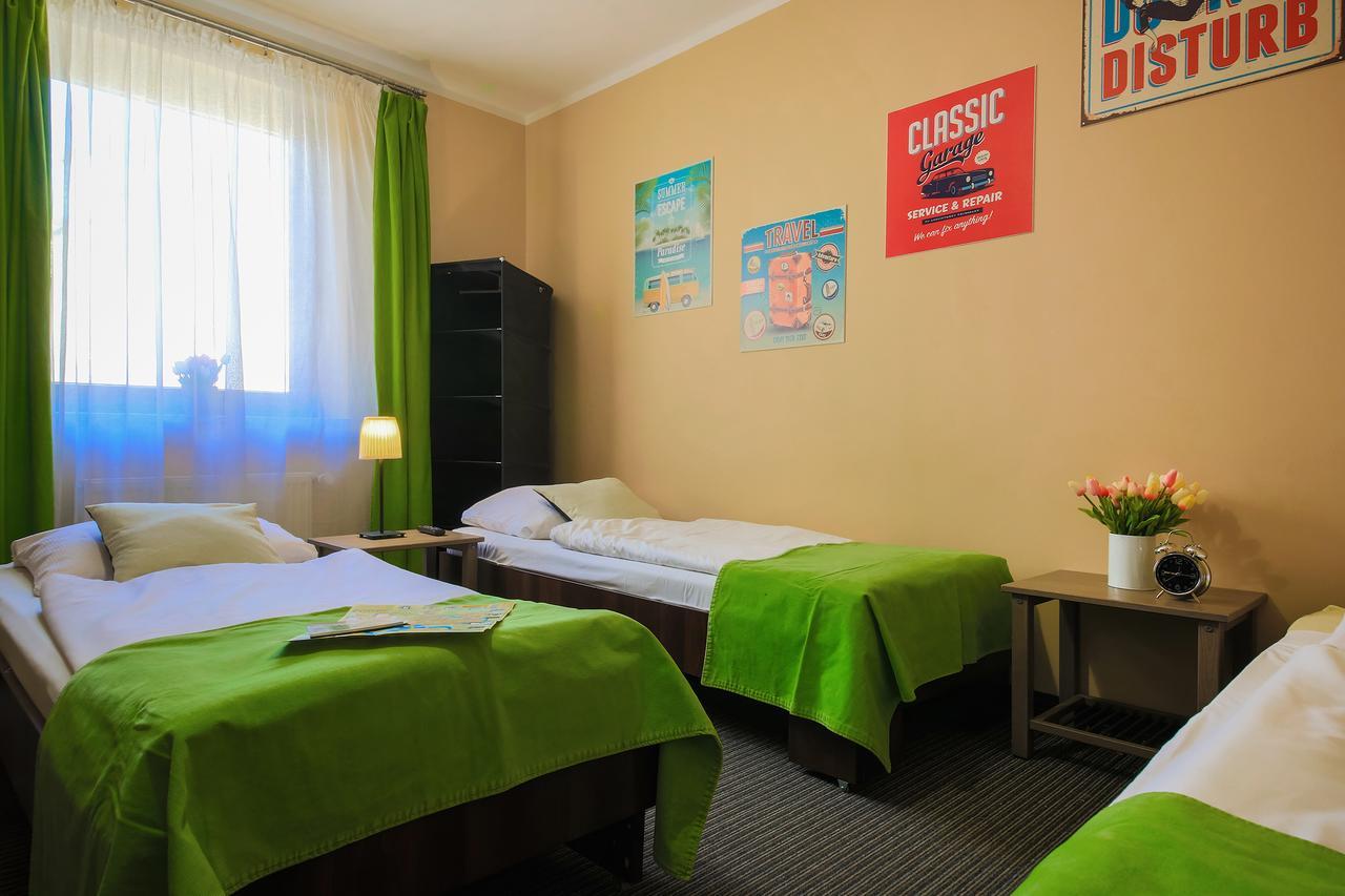 Glow Hostel Βρότσλαβ Εξωτερικό φωτογραφία