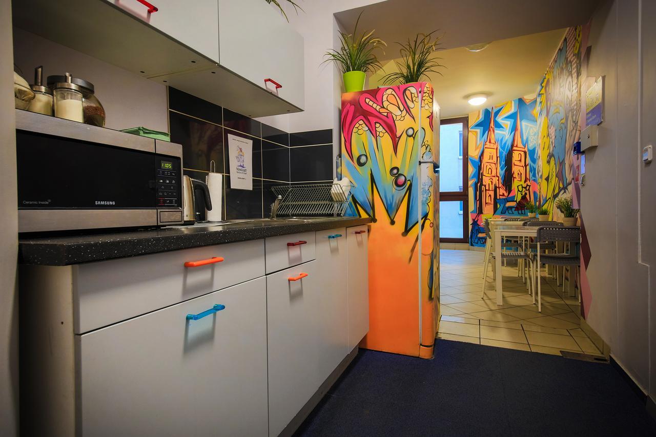Glow Hostel Βρότσλαβ Εξωτερικό φωτογραφία